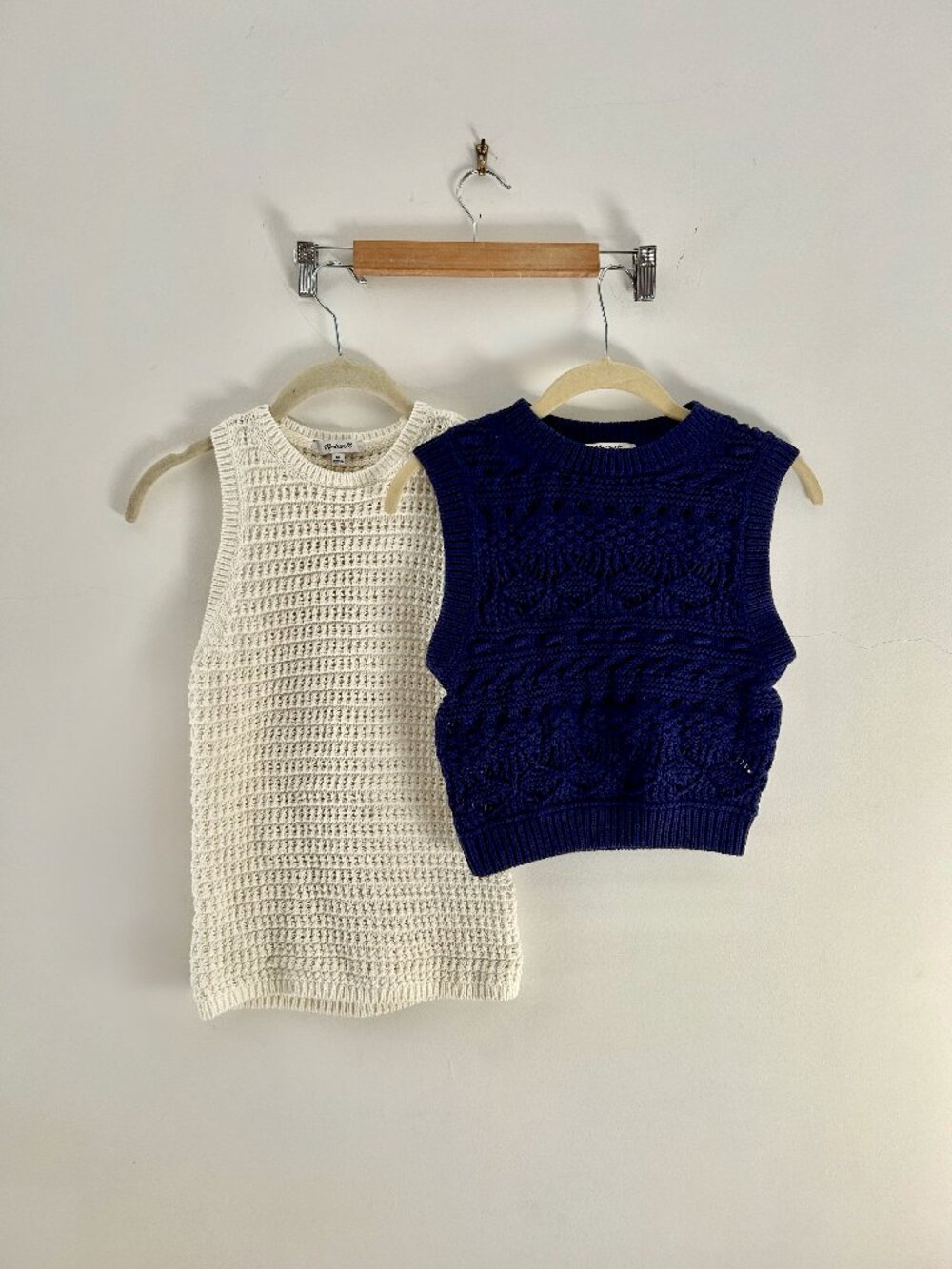 Bundle of Two Madewell Sweater Tanks – XS